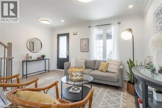 1 Edward St in Hamilton, ON - Building Photo - Building Photo