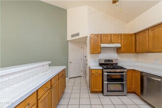 4628 King Arthur Ct in El Paso, TX - Building Photo - Building Photo