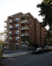 Fieldston Terrace in Bronx, NY - Building Photo - Building Photo