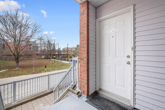 12 Sudbury St in Toronto, ON - Building Photo - Building Photo
