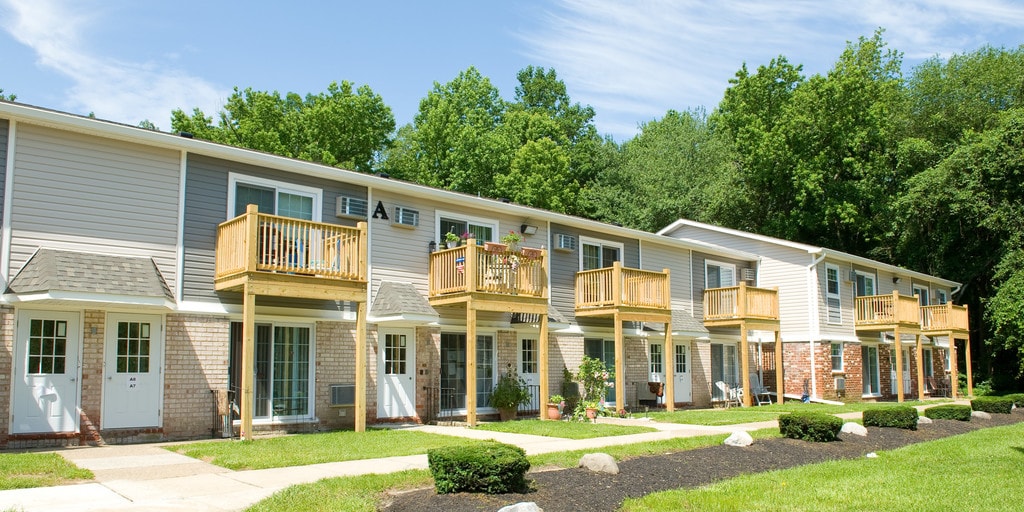 Chestnut Lane Apartments in Westville, NJ