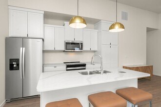 809 9th Ave SW in Perham, MN - Foto de edificio - Building Photo