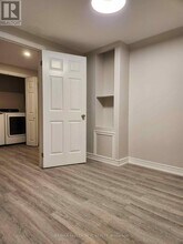 4 Theobalds Cir in Richmond Hill, ON - Building Photo - Building Photo