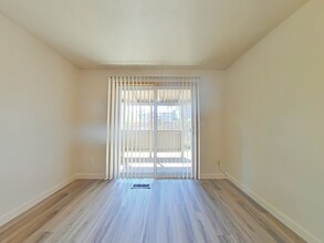 836 SW Maple Tree Dr in Corvallis, OR - Building Photo - Building Photo