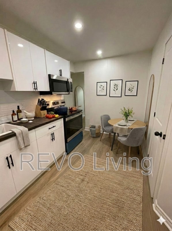 property at 19 Wellington St