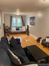 12 Chesterton St, Unit 2 in Boston, MA - Building Photo - Building Photo