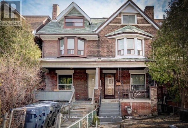 property at 709 Gladstone Ave