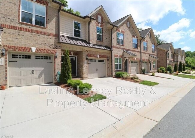 837 Silver Leaf Dr