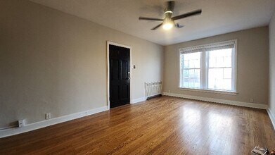 7752 Kingsbury Blvd, Unit 1st floor in Clayton, MO - Foto de edificio - Building Photo