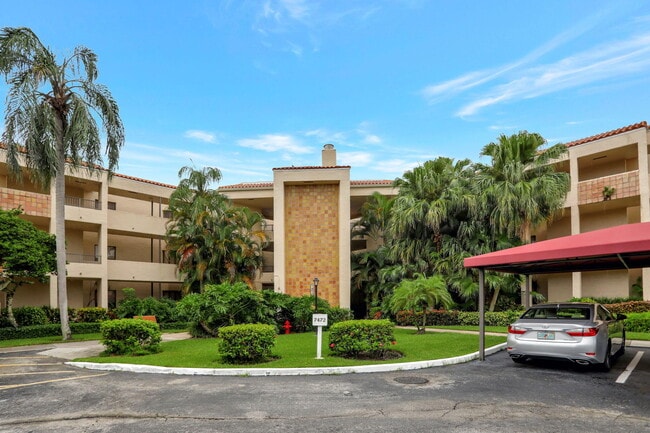 property at 7472 La Paz Blvd