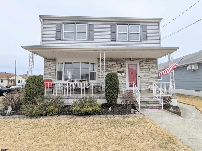 property at 435 N Oxford Ave