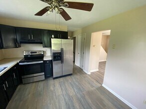 256 Olney Rd in Dallastown, PA - Building Photo - Building Photo