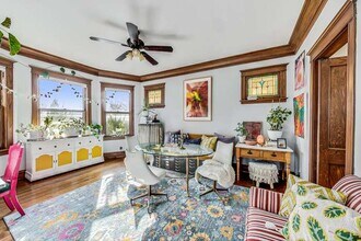 535 S Lombard Ave, Unit 2 in Oak Park, IL - Building Photo - Building Photo