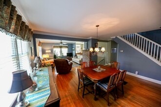 7229 Moller Ave, Unit 7229 Moller Ave. in Maplewood, MO - Building Photo - Building Photo