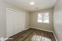 602 Wilmont Dr photo'
