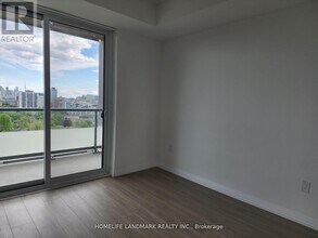 25-1825 Holly St in Toronto, ON - Building Photo - Building Photo
