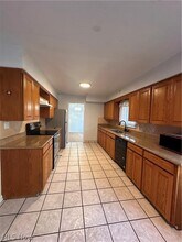 288 Kenridge Rd in Fairlawn, OH - Foto de edificio - Building Photo