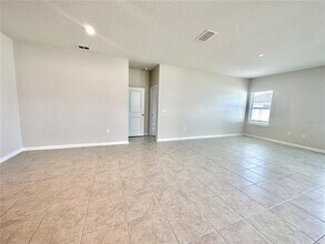 5587 Toulouse Ln in St. Cloud, FL - Building Photo - Building Photo