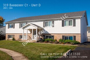 319 Barberry Ct in Dekalb, IL - Building Photo