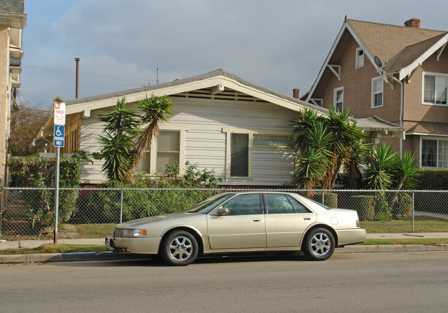 1706 6th Ave in Los Angeles, CA - Building Photo - Building Photo