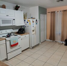 1311 Emerald Terrace in Fort Pierce, FL - Building Photo - Building Photo