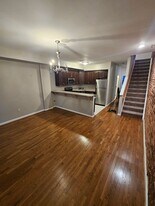 1806 N Calvert St in Baltimore, MD - Building Photo