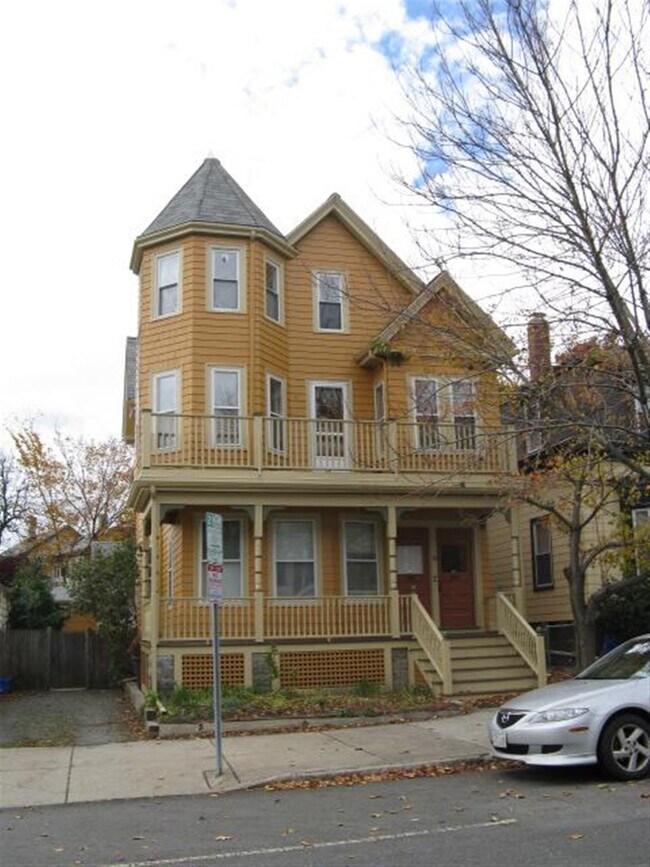 30 Elm St, Unit #2
