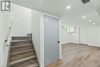 326 E 19th St in Hamilton, ON - Building Photo - Building Photo