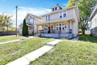 45-47-47 N Hague Ave in Columbus, OH - Building Photo - Building Photo