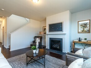 1313 Achonechy Trl in Graham, NC - Building Photo - Building Photo