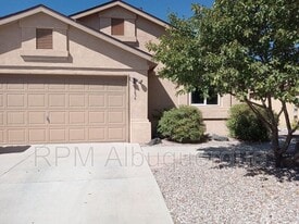10636 Rigoletto Dr NW in Albuquerque, NM - Building Photo