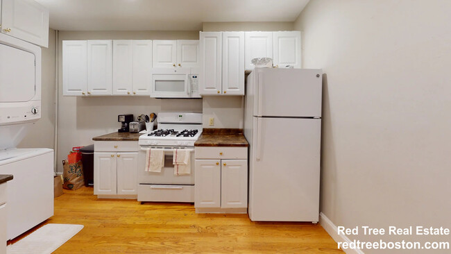 350 Allston St, Unit 3