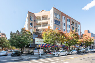 140-75 Ash Ave in Flushing, NY - Building Photo - Primary Photo