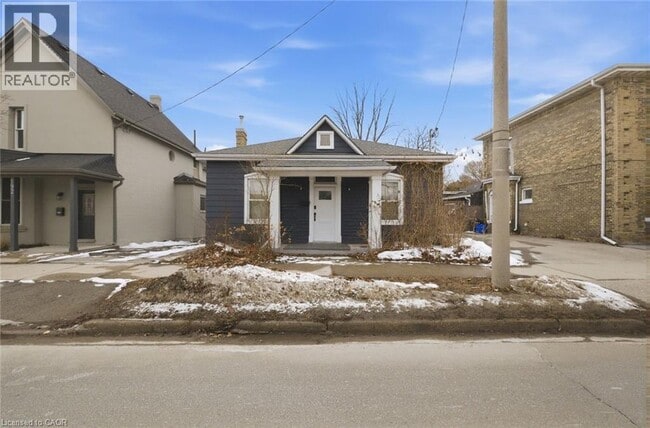 property at 194 Brant Ave