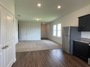 532 Peony Ct in Jarrell, TX - Building Photo - Building Photo