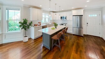 39 Juniper St in Boston, MA - Building Photo