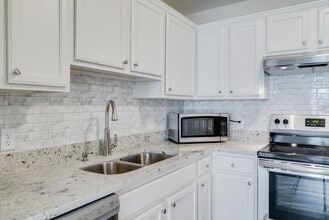 Neon Flats in Northeast Minneapolis in Minneapolis, MN - Building Photo - Building Photo