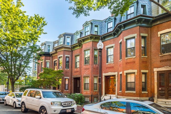 25 Worthington St, Unit 2 in Boston, MA - Foto de edificio - Building Photo