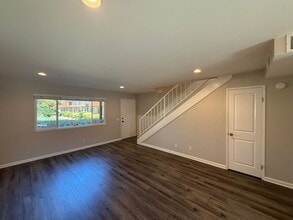 903 N Fig St in Escondido, CA - Building Photo - Building Photo
