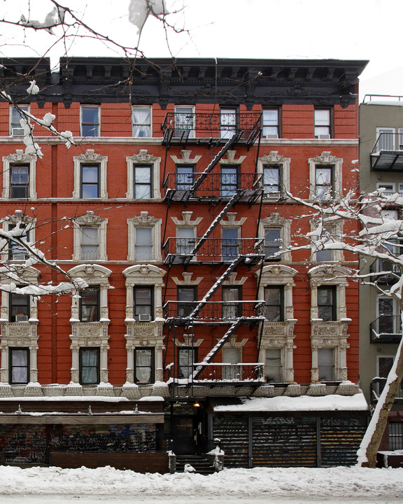 122 St Marks Pl in New York, NY - Foto de edificio