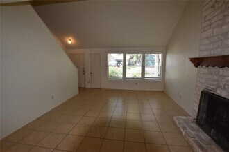 7703 Islander Dr in Austin, TX - Building Photo - Building Photo