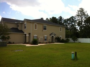 Heron Cove Apartments in Jacksonville, FL - Building Photo - Building Photo