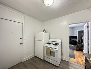 5672 N Ridge Ave, Unit 1S in Chicago, IL - Building Photo - Building Photo