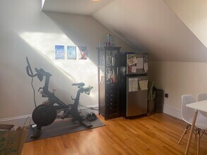 27 Bowdoin St, Unit 5 in Boston, MA - Building Photo - Building Photo