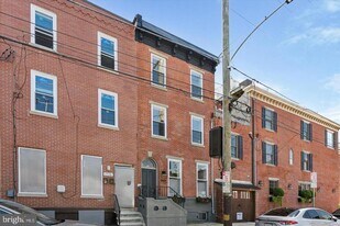 1740 Catharine St in Philadelphia, PA - Building Photo
