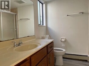 9580 Blundell Rd in Richmond, BC - Building Photo - Building Photo