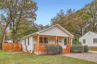 822 Matheson Ave in Charlotte, NC - Foto de edificio - Building Photo