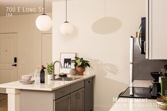 700 E Long St in Columbus, OH - Building Photo - Building Photo