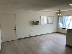 12737 Matteson Ave, Unit 9 in Los Angeles, CA - Building Photo - Building Photo