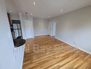 650 Metropolitan Ave in Boston, MA - Building Photo - Building Photo
